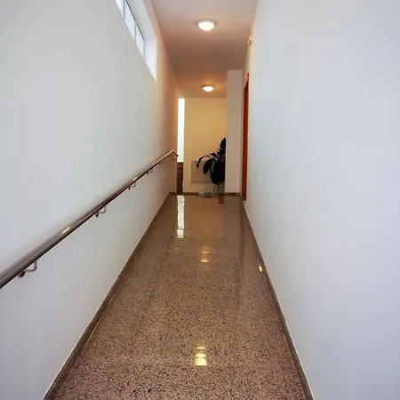 Puesta De Sol 2br 아파트 *